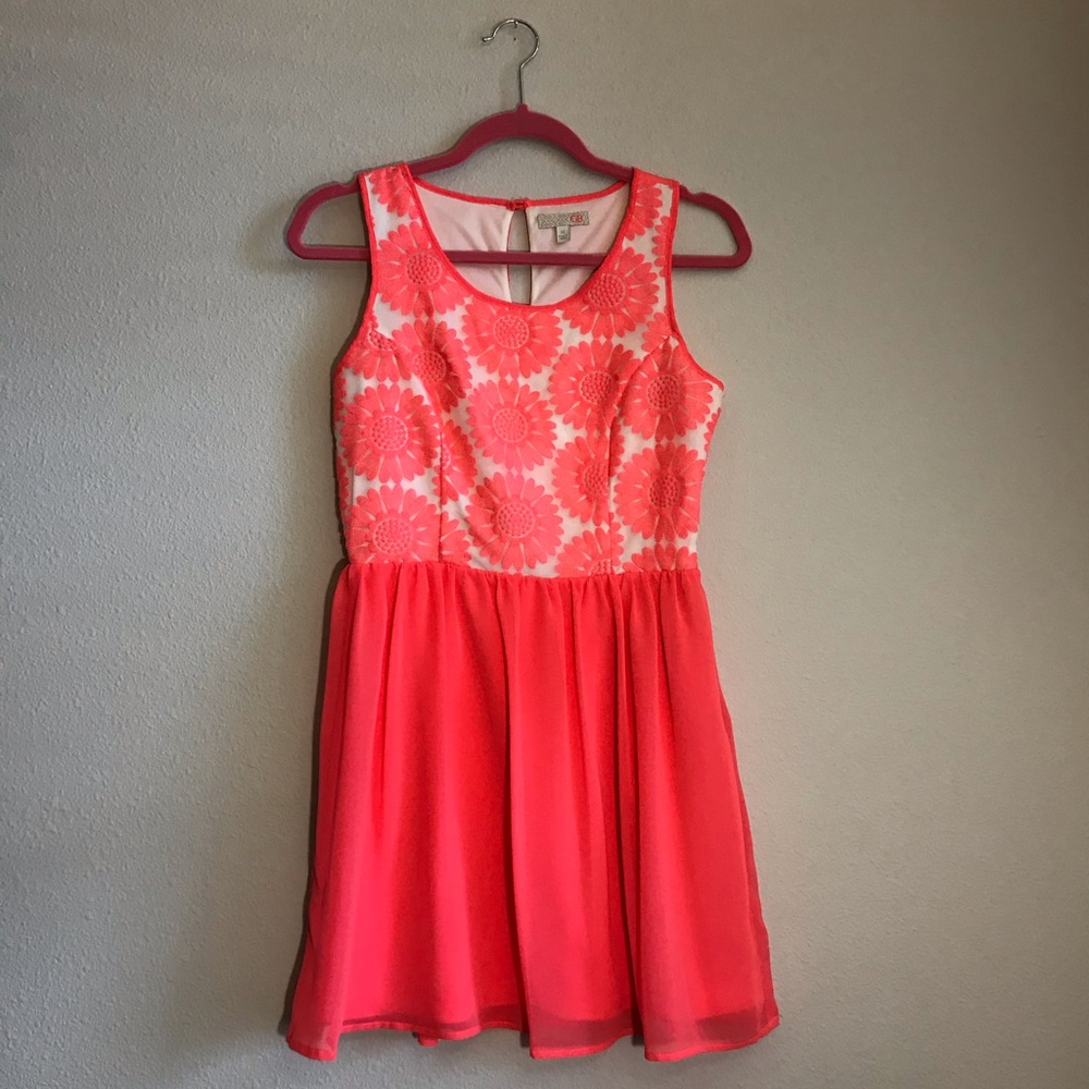 ⭐️FINAL SALE⭐️ Floral Pattern Pink Women’s Dress